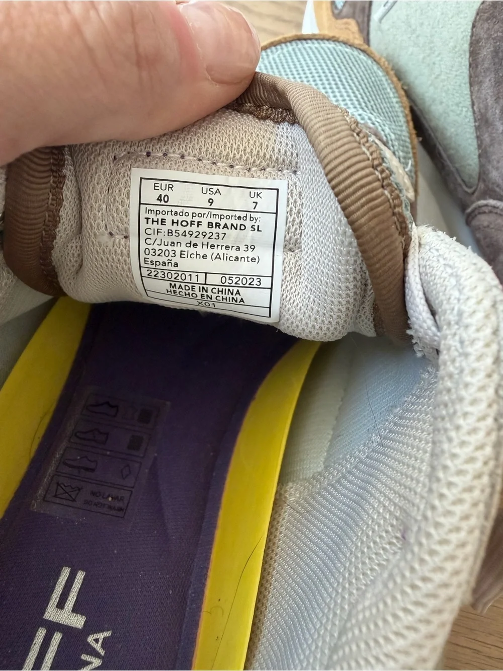 THE HOFF BRAND Women’s Verona City Sneakers – Multi-Color Suede – Size 9 / 40